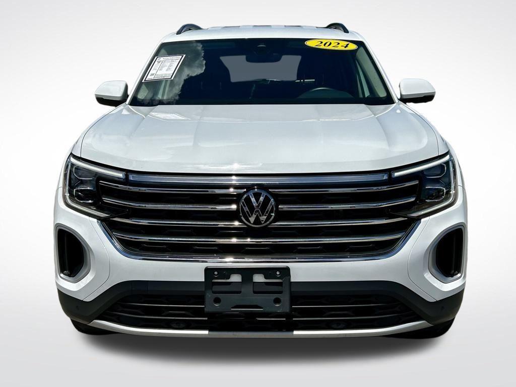 used 2024 Volkswagen Atlas car, priced at $32,324