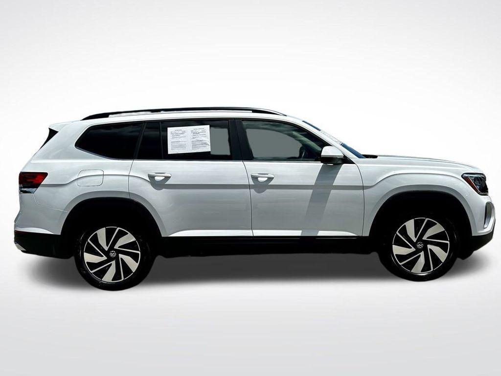 used 2024 Volkswagen Atlas car, priced at $32,324