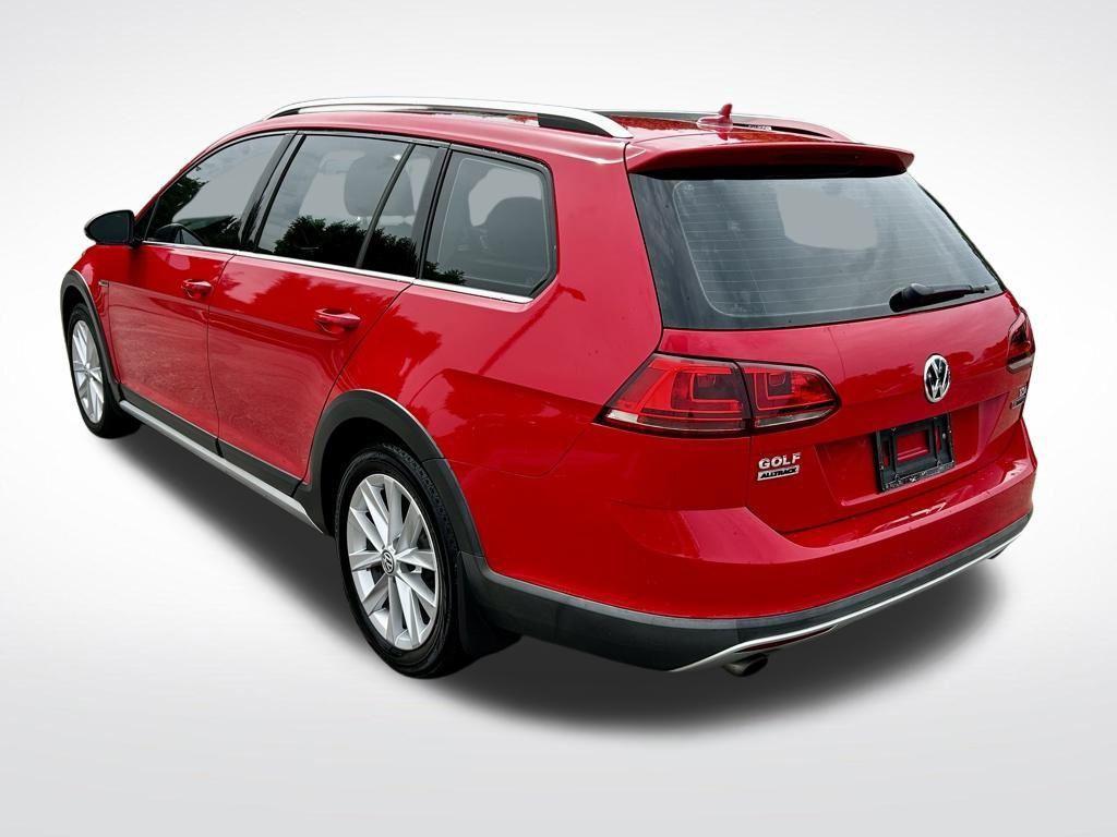 used 2017 Volkswagen Golf Alltrack car, priced at $13,664