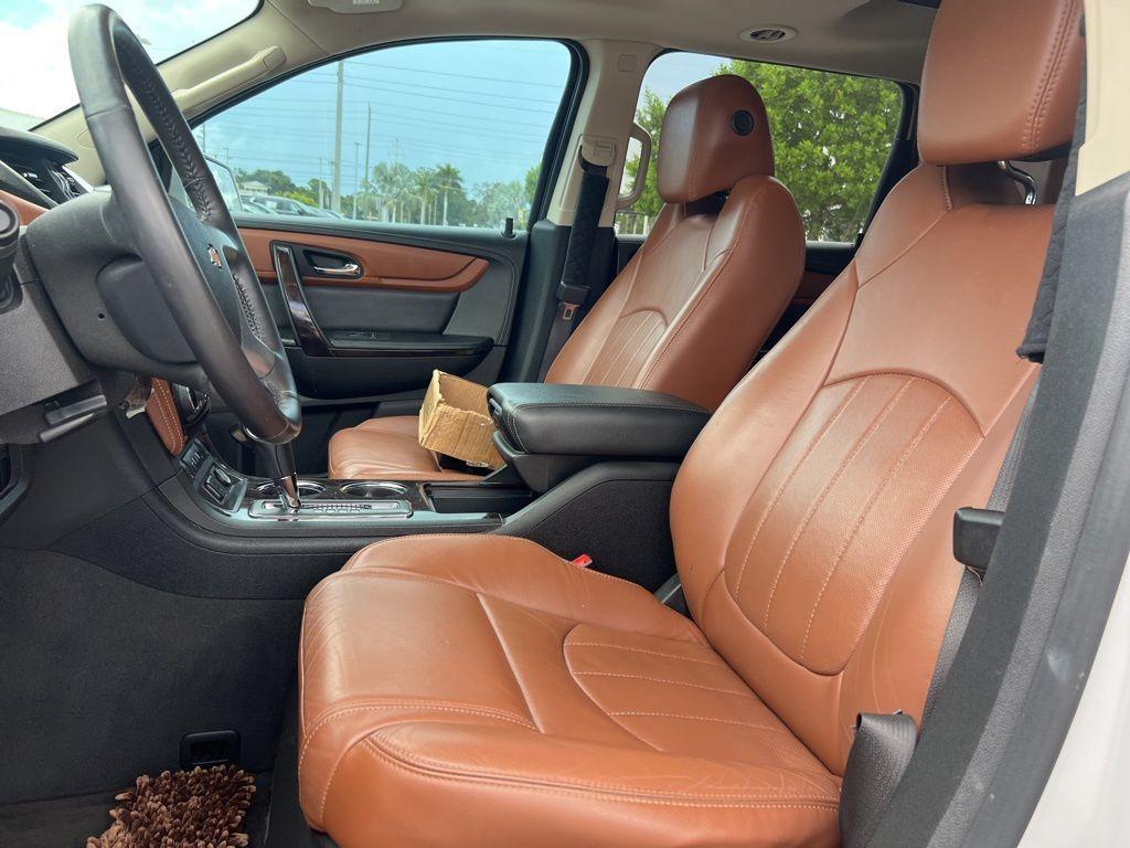 used 2017 Chevrolet Traverse car, priced at $17,931