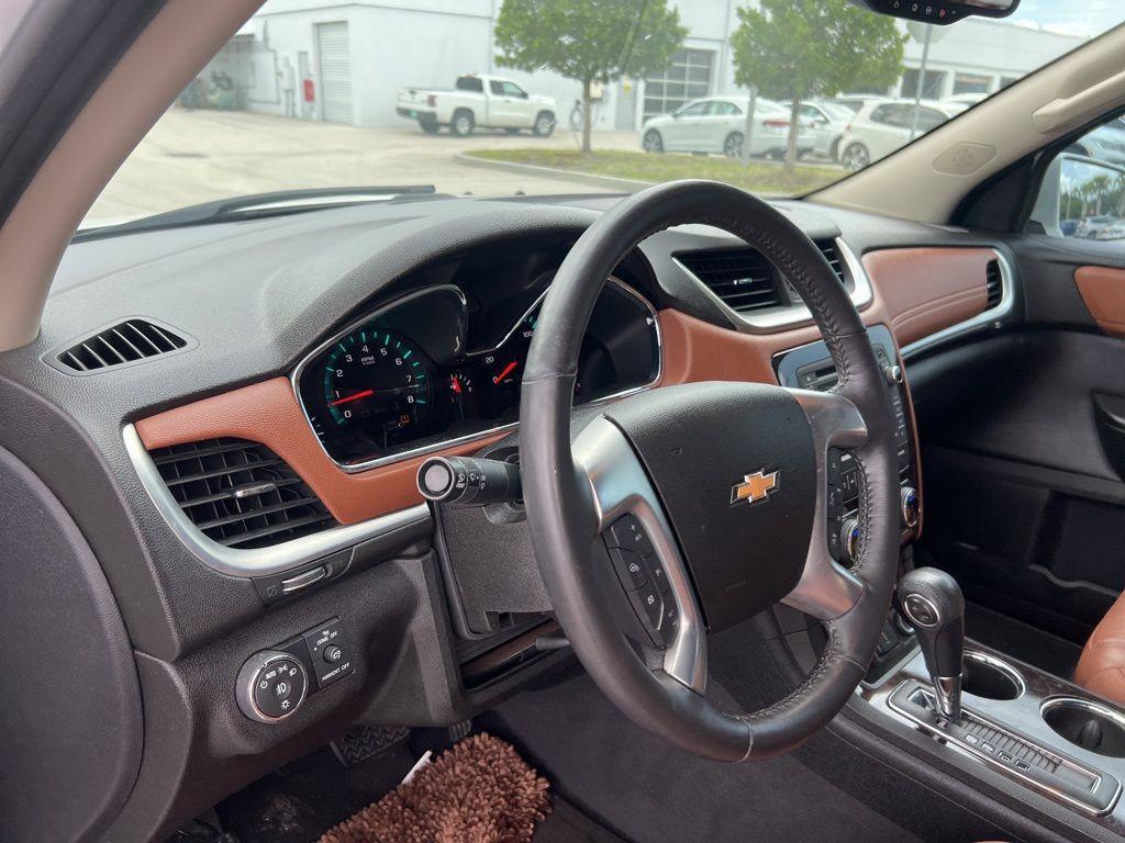 used 2017 Chevrolet Traverse car, priced at $17,931