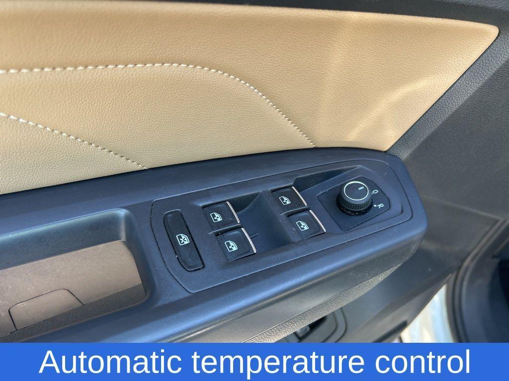 used 2021 Volkswagen Atlas Cross Sport car, priced at $17,497