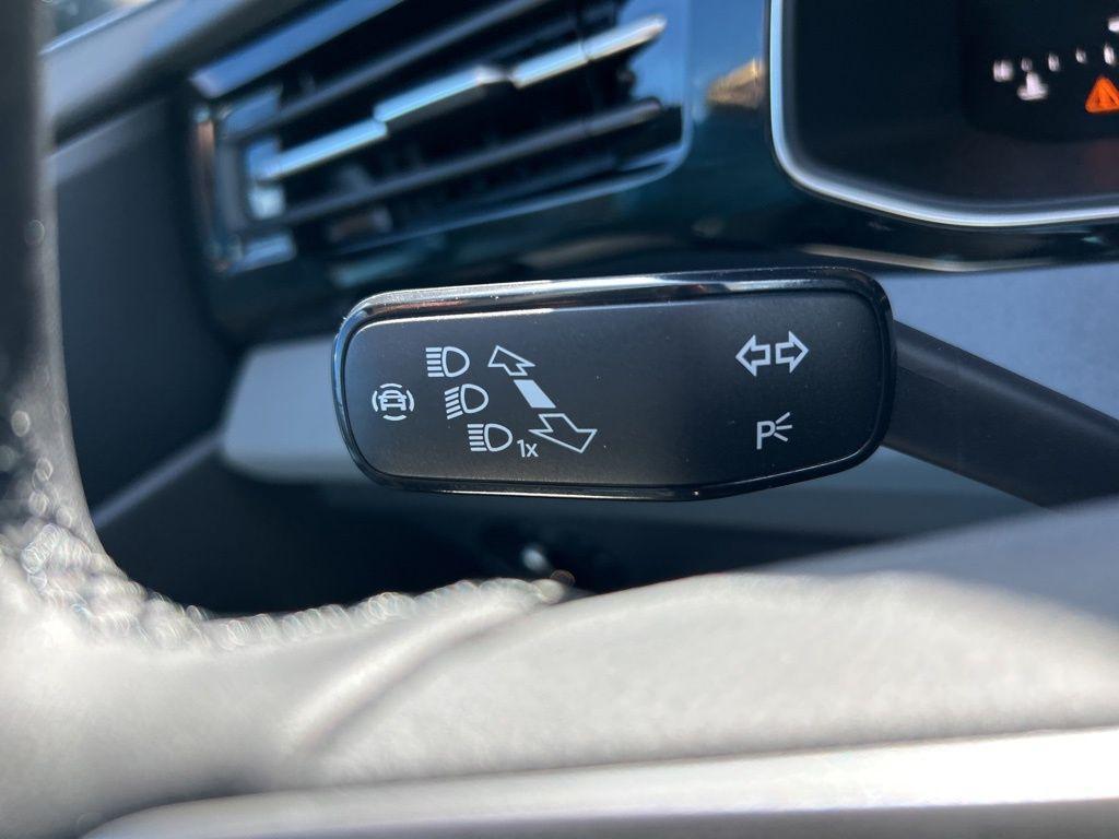 new 2025 Volkswagen Jetta car, priced at $24,850