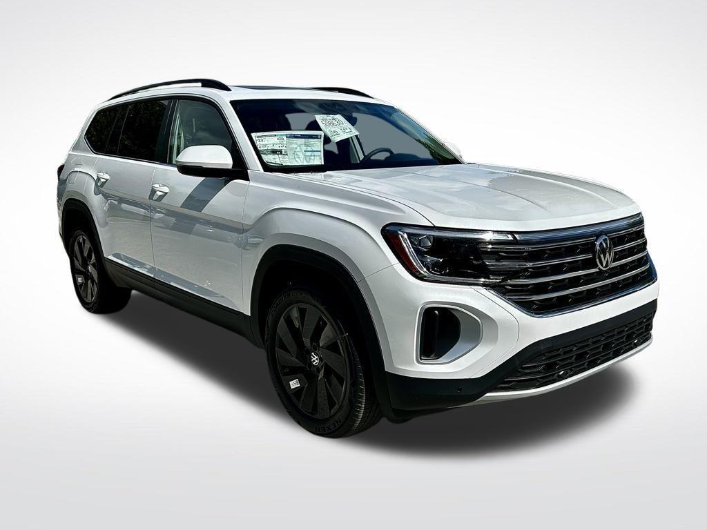 new 2026 Volkswagen Atlas car, priced at $42,649