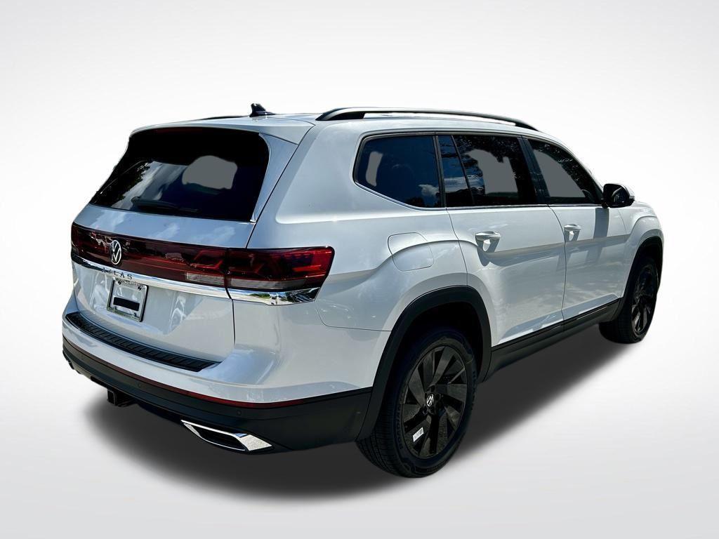 new 2026 Volkswagen Atlas car, priced at $42,649