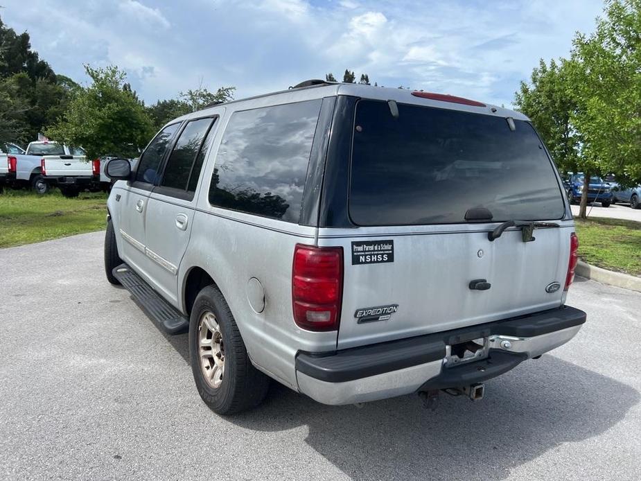 used 2001 Ford Expedition car, priced at $2,999