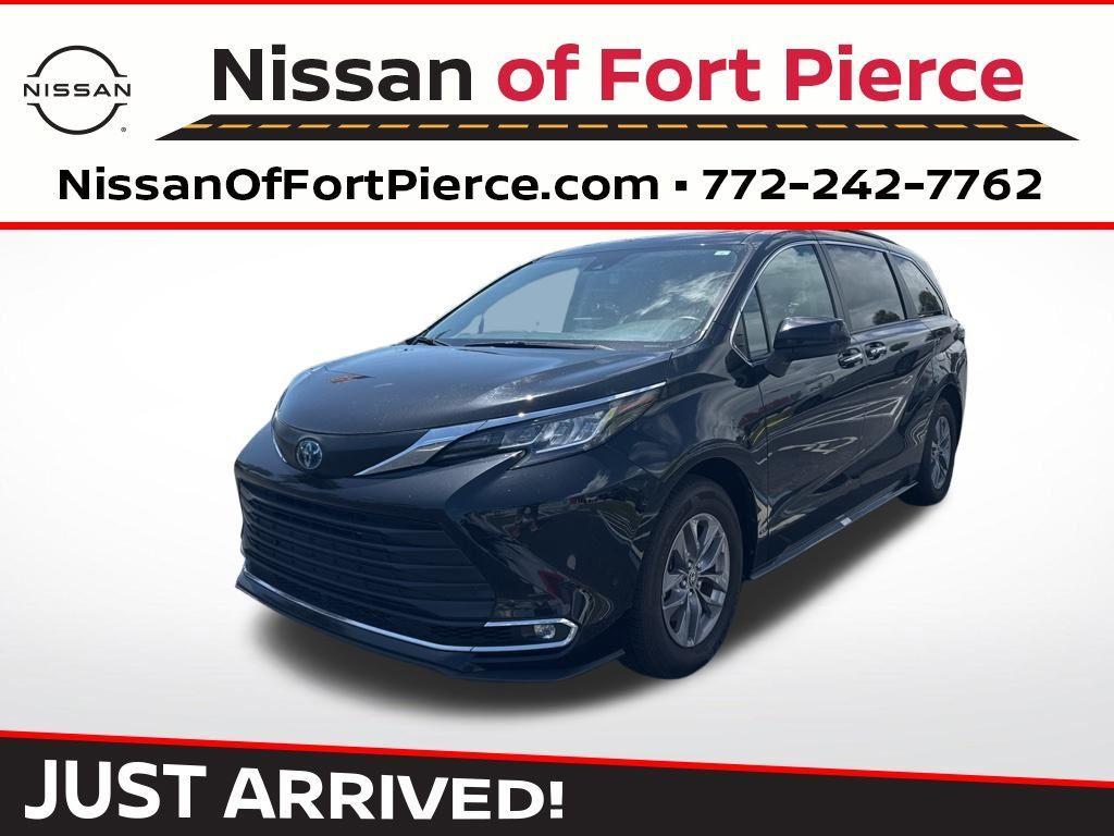used 2023 Toyota Sienna car, priced at $36,990