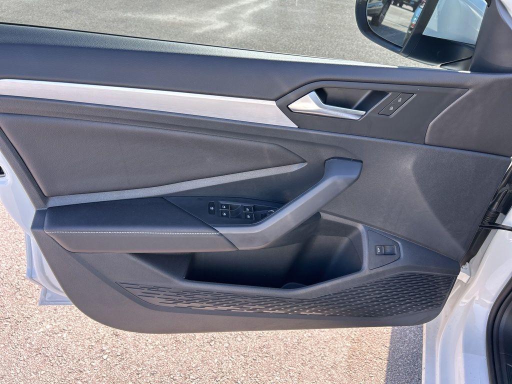 new 2025 Volkswagen Jetta car, priced at $22,354