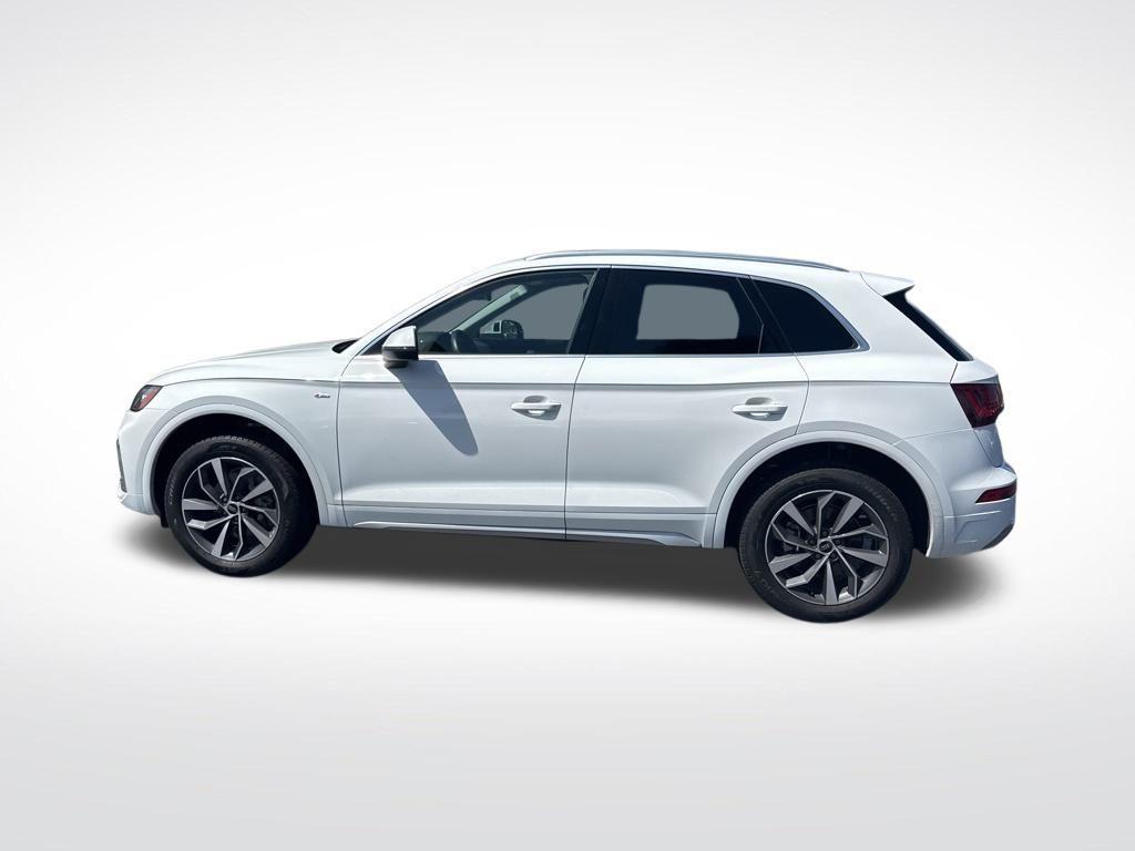 used 2024 Audi Q5 car, priced at $37,926