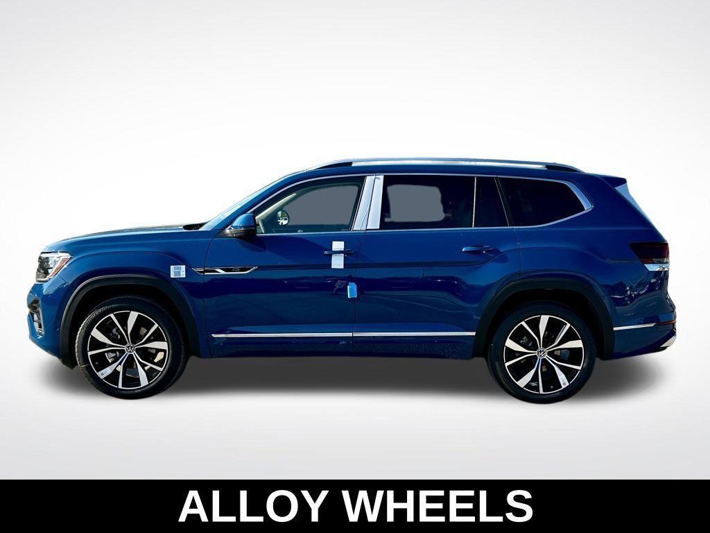 new 2025 Volkswagen Atlas car, priced at $47,813