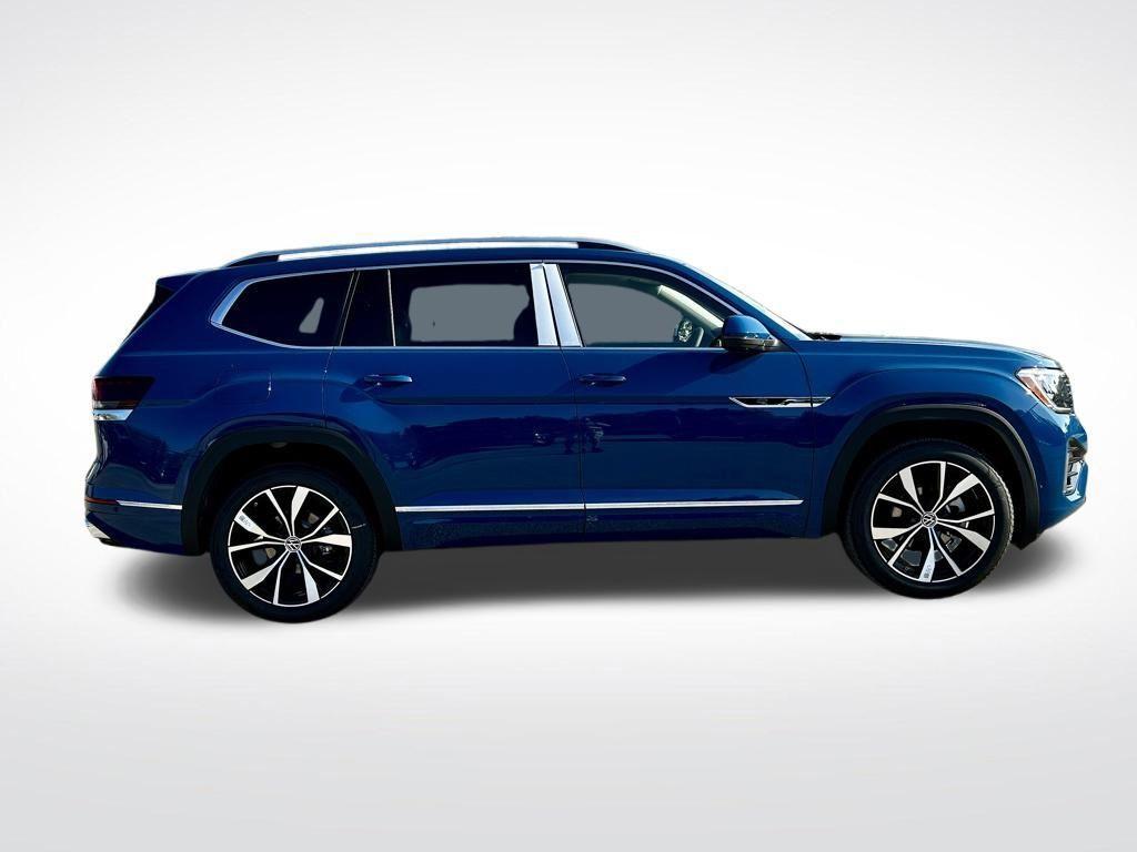 new 2025 Volkswagen Atlas car, priced at $50,813
