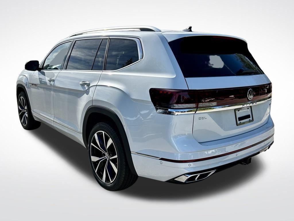 new 2026 Volkswagen Atlas car, priced at $54,766