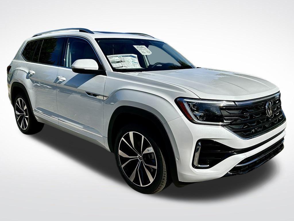 new 2026 Volkswagen Atlas car, priced at $54,766