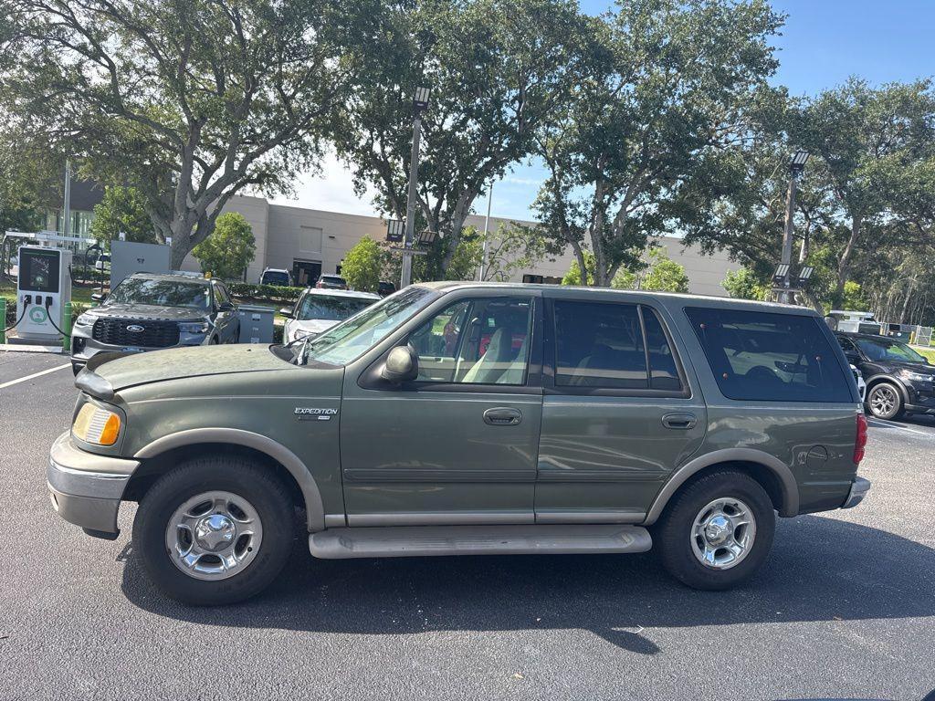 used 2000 Ford Expedition car, priced at $2,999