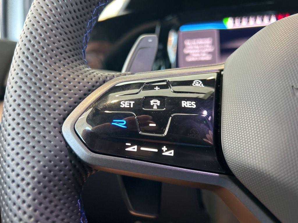new 2025 Volkswagen Golf R car, priced at $55,890