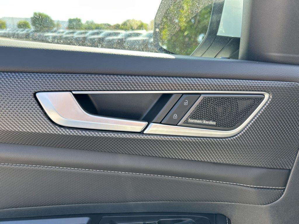 new 2026 Volkswagen Atlas Cross Sport car, priced at $53,448