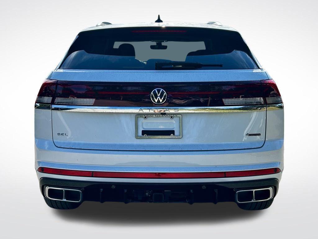 new 2026 Volkswagen Atlas Cross Sport car, priced at $53,448