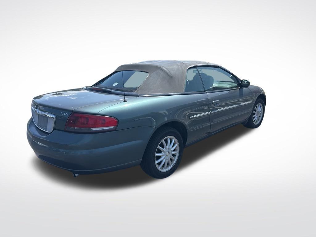 used 2002 Chrysler Sebring car, priced at $2,899