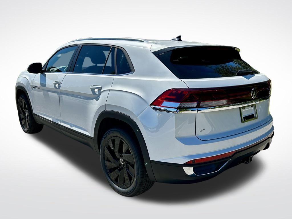 new 2026 Volkswagen Atlas Cross Sport car, priced at $40,875