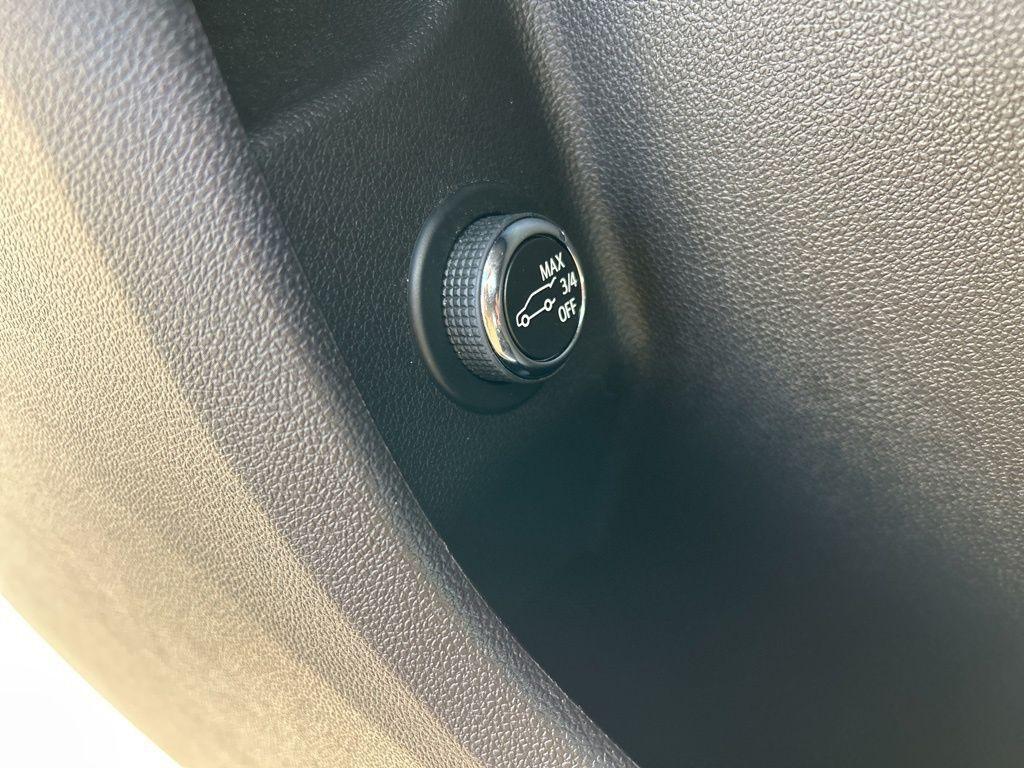used 2024 Cadillac XT4 car, priced at $35,685