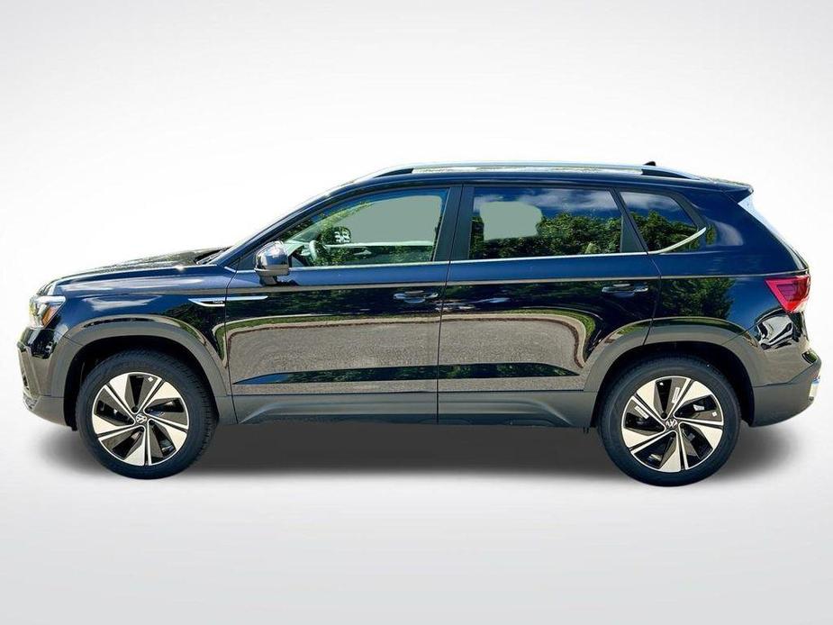 new 2024 Volkswagen Taos car, priced at $29,163