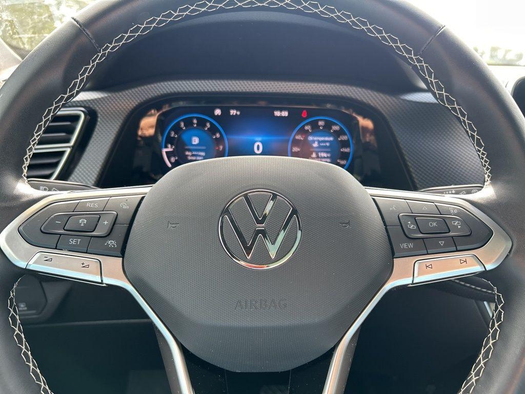 used 2025 Volkswagen Atlas Cross Sport car, priced at $41,995