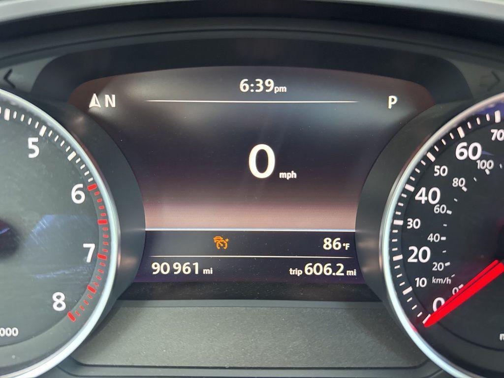 used 2016 Volkswagen Touareg car, priced at $13,991