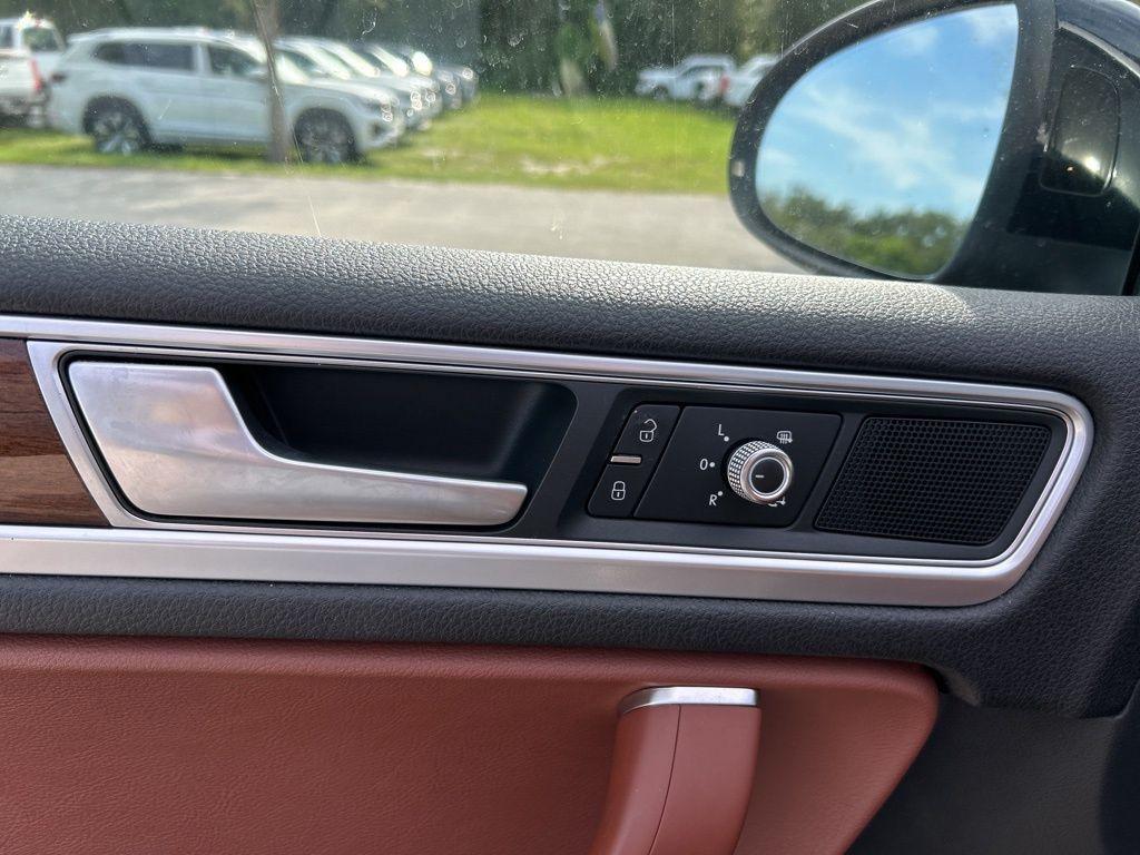 used 2016 Volkswagen Touareg car, priced at $12,735