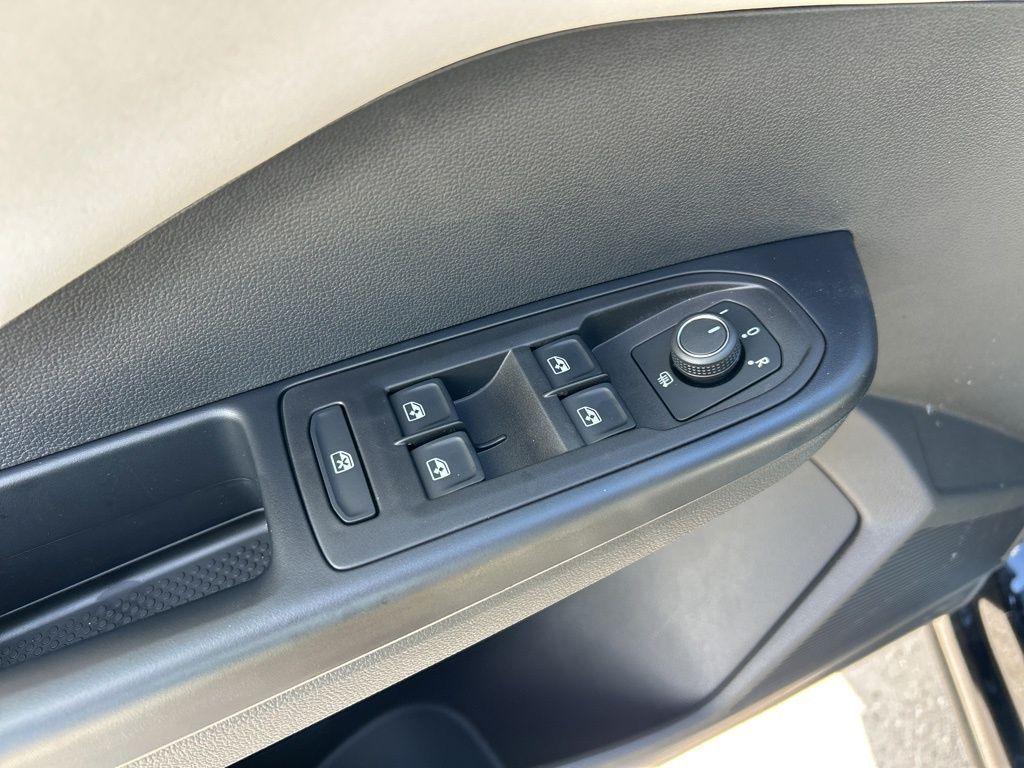 new 2025 Volkswagen Taos car, priced at $28,657