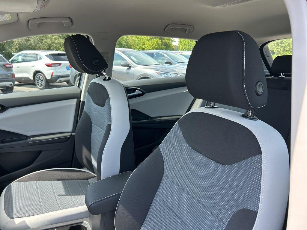 new 2025 Volkswagen Taos car, priced at $23,143