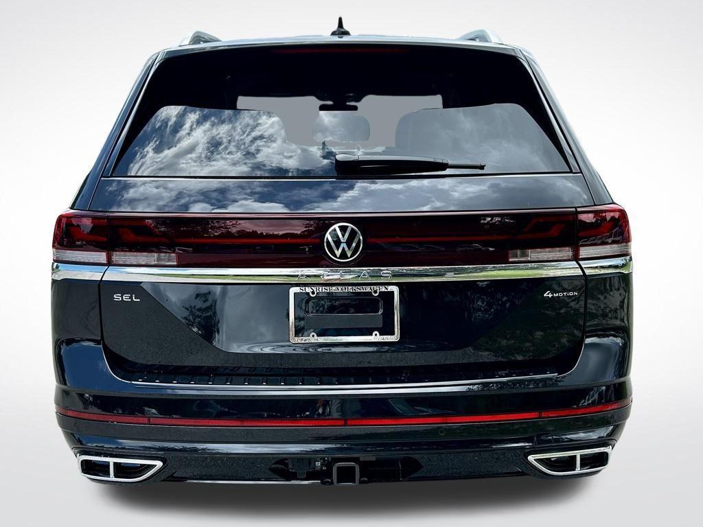 new 2025 Volkswagen Atlas car, priced at $49,373