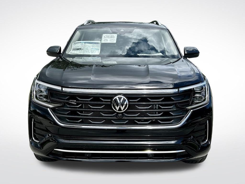 new 2025 Volkswagen Atlas car, priced at $49,373