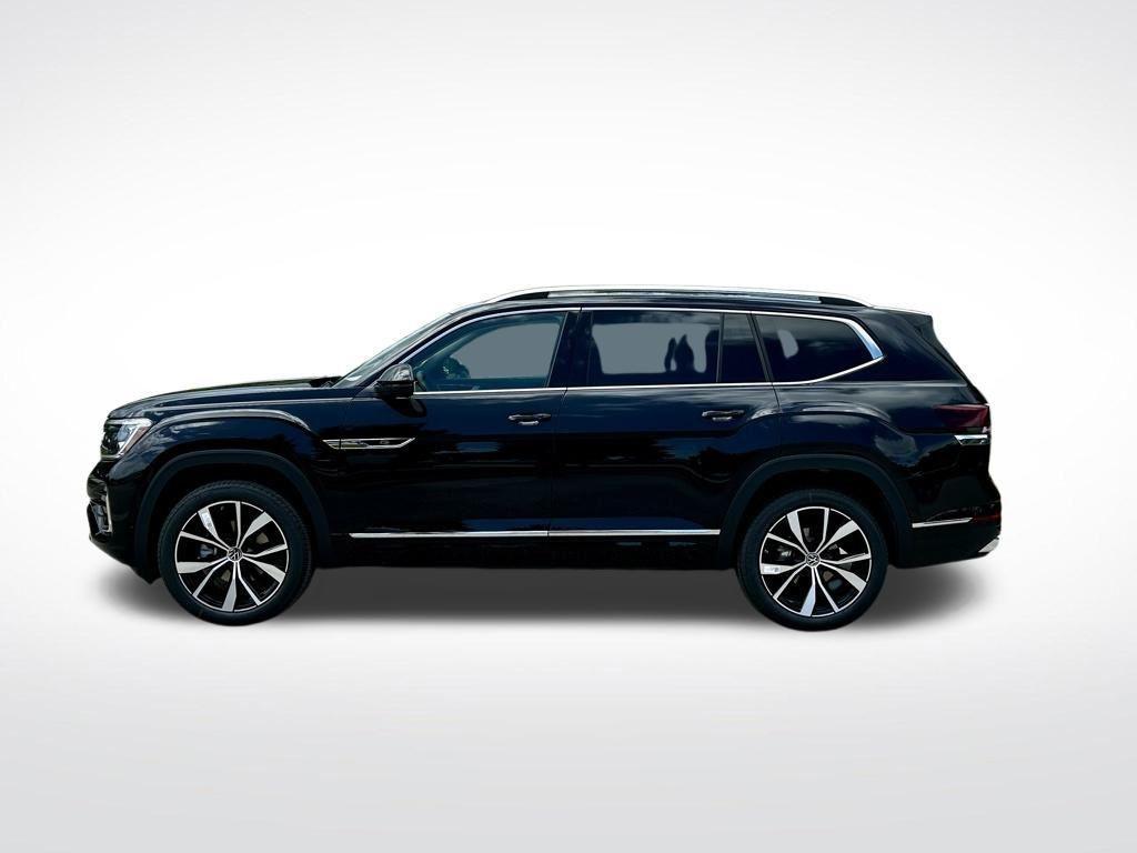 new 2025 Volkswagen Atlas car, priced at $49,373
