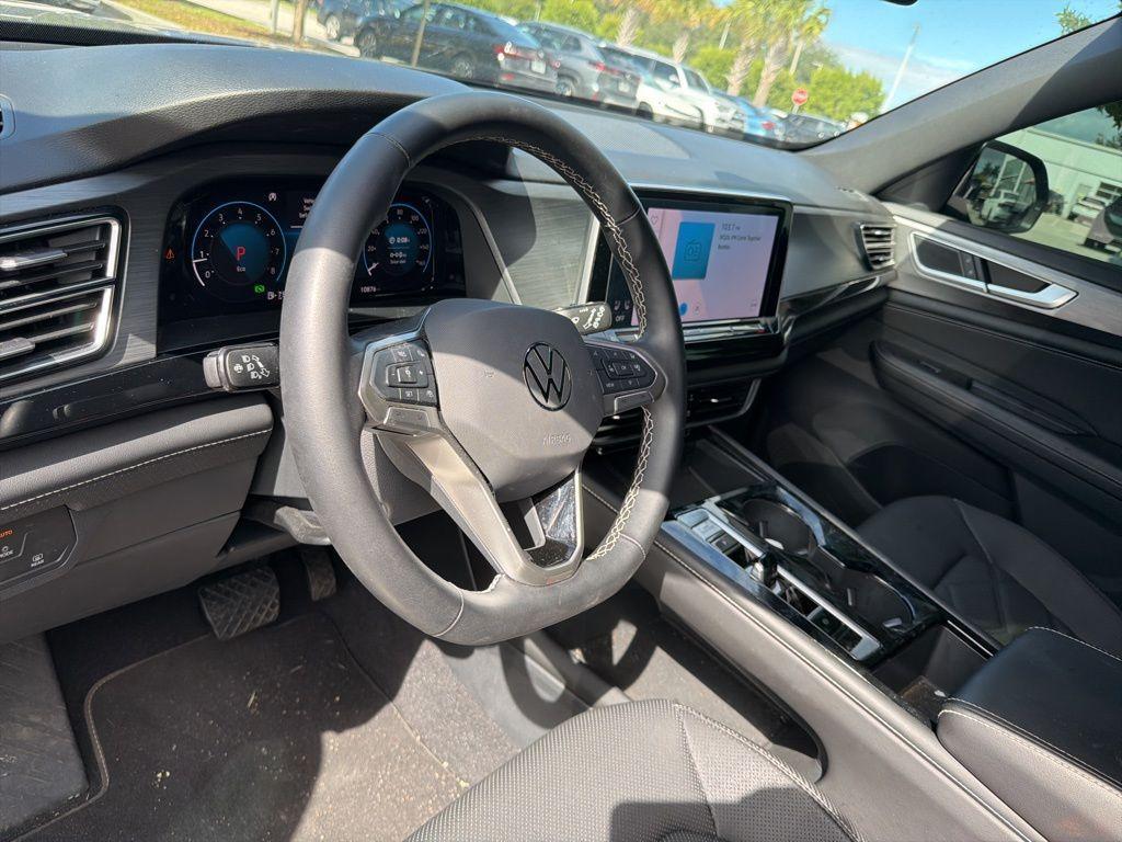 used 2024 Volkswagen Atlas Cross Sport car, priced at $29,995