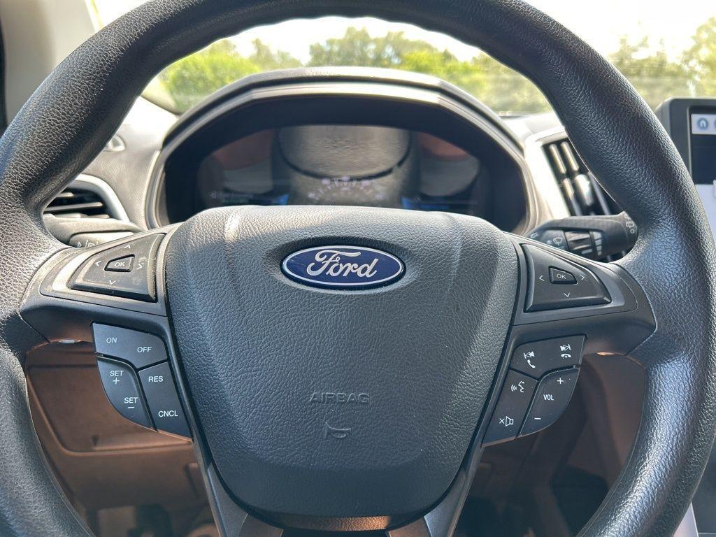 used 2022 Ford Edge car, priced at $21,421