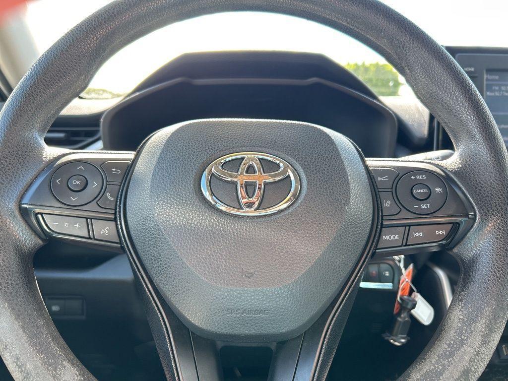 used 2020 Toyota RAV4 car, priced at $19,916