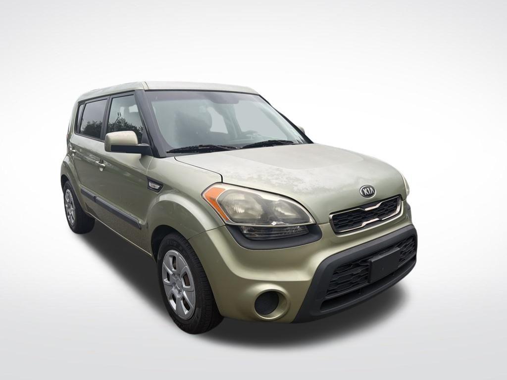 used 2013 Kia Soul car, priced at $5,485