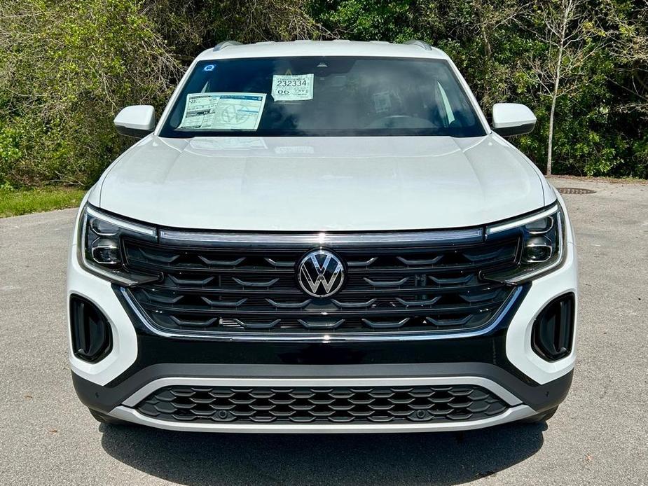 new 2024 Volkswagen Atlas Cross Sport car, priced at $39,225