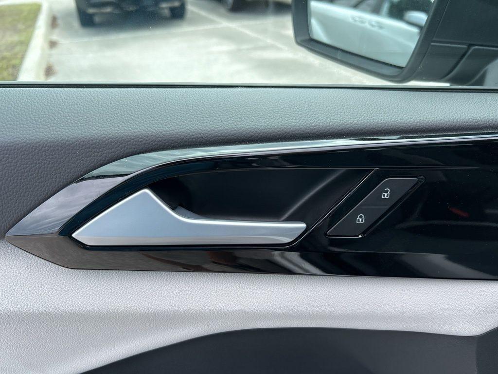 new 2025 Volkswagen Taos car, priced at $22,454