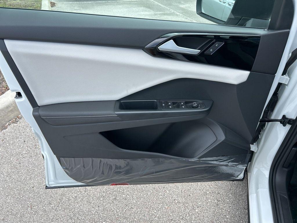 new 2025 Volkswagen Taos car, priced at $22,454