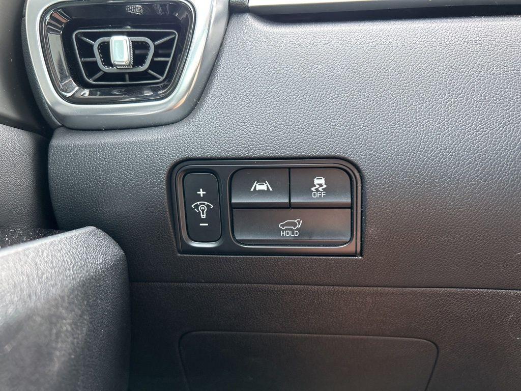 used 2023 Kia Sorento car, priced at $29,935