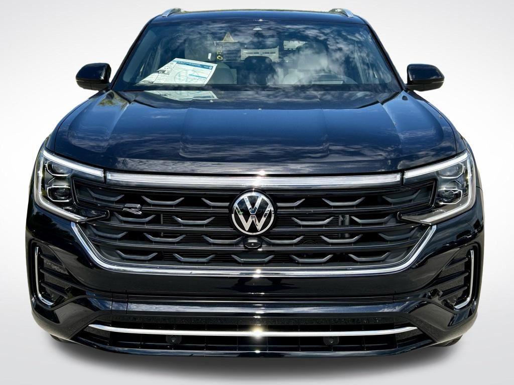 new 2025 Volkswagen Atlas Cross Sport car, priced at $47,950