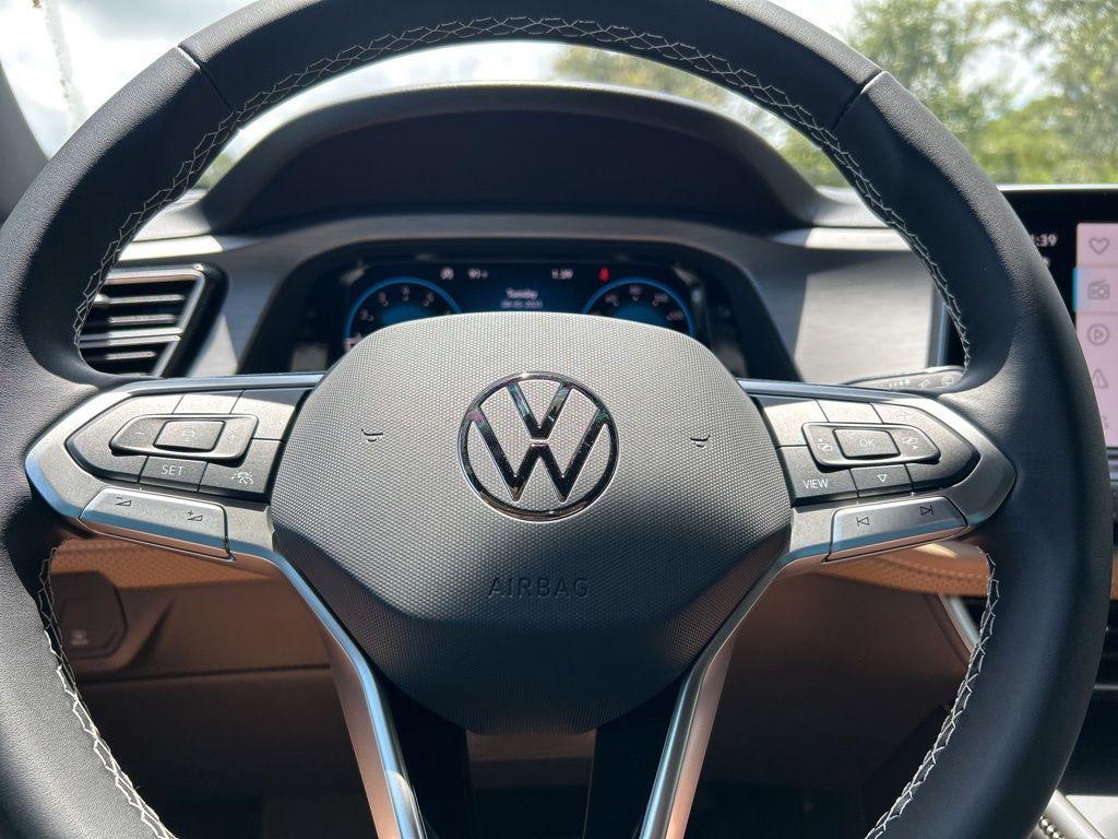 new 2025 Volkswagen Atlas Cross Sport car, priced at $33,095