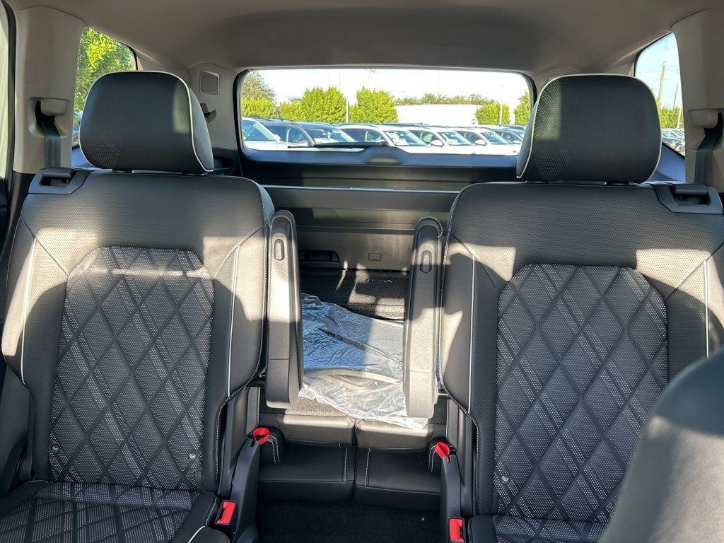 new 2026 Volkswagen Atlas car, priced at $54,766