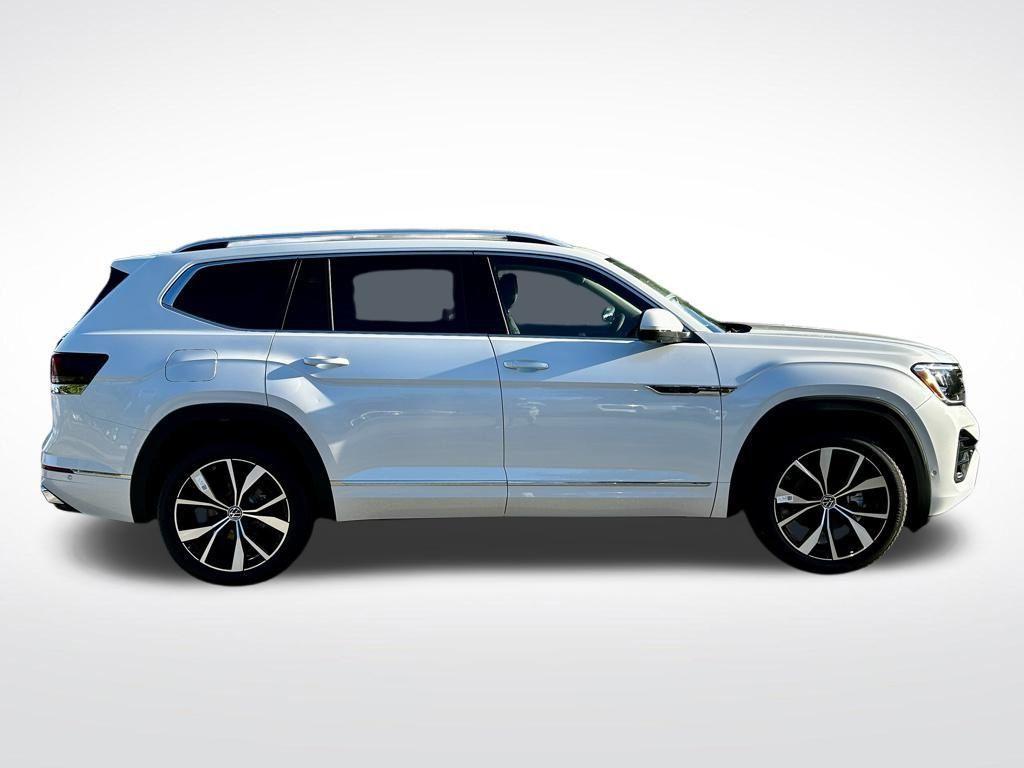 new 2026 Volkswagen Atlas car, priced at $54,766