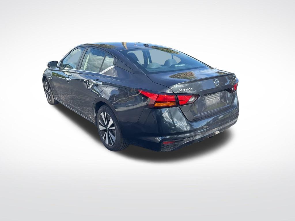 used 2022 Nissan Altima car, priced at $17,301