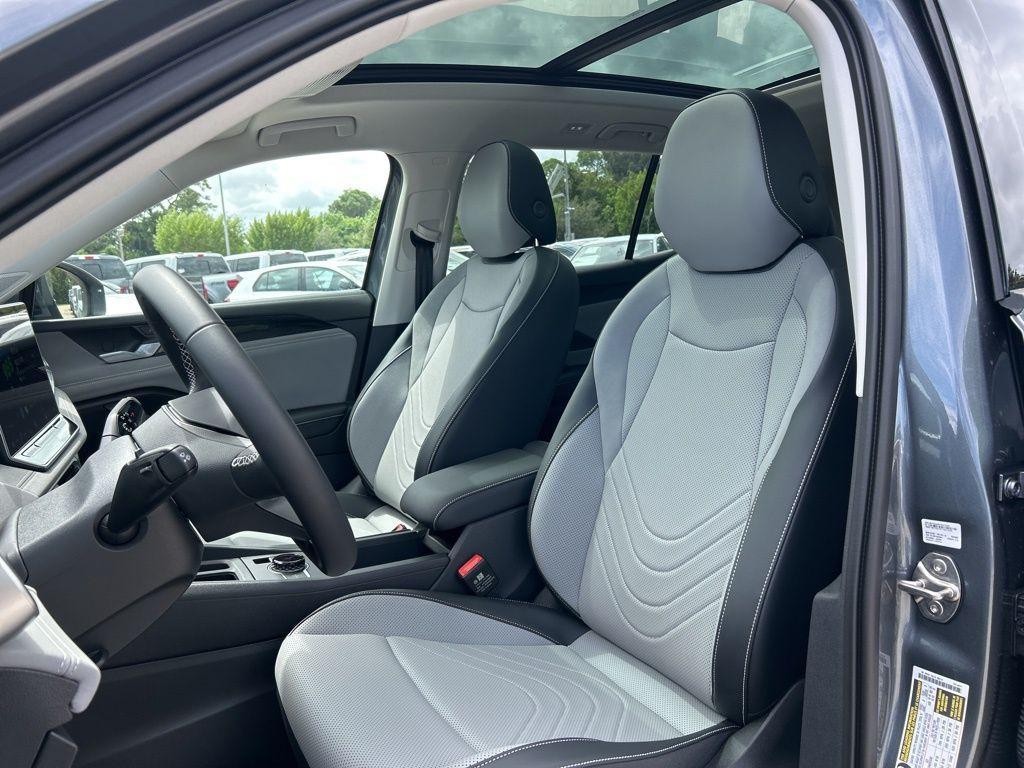 new 2025 Volkswagen Tiguan car, priced at $31,660