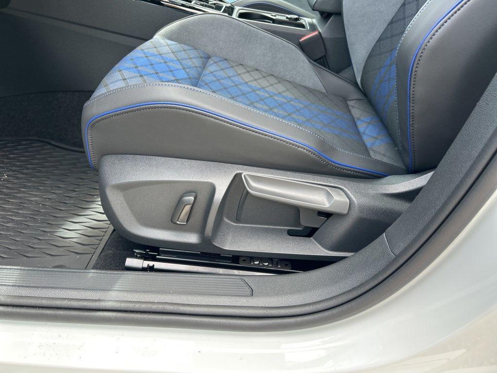 new 2025 Volkswagen Golf R car, priced at $54,036