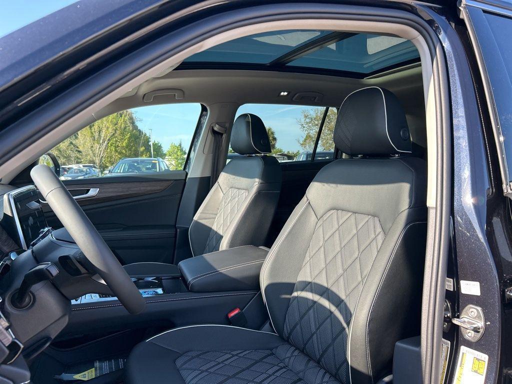 new 2025 Volkswagen Atlas car, priced at $46,955