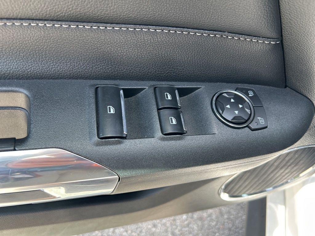 used 2023 Ford Mustang car, priced at $22,661